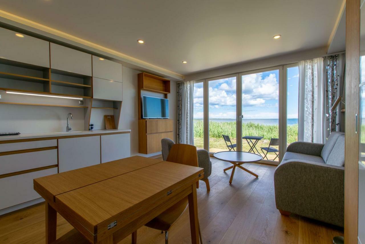 Modern Sea View Apartments By Villa Kuus Solme Κουρεσάαρε Εξωτερικό φωτογραφία